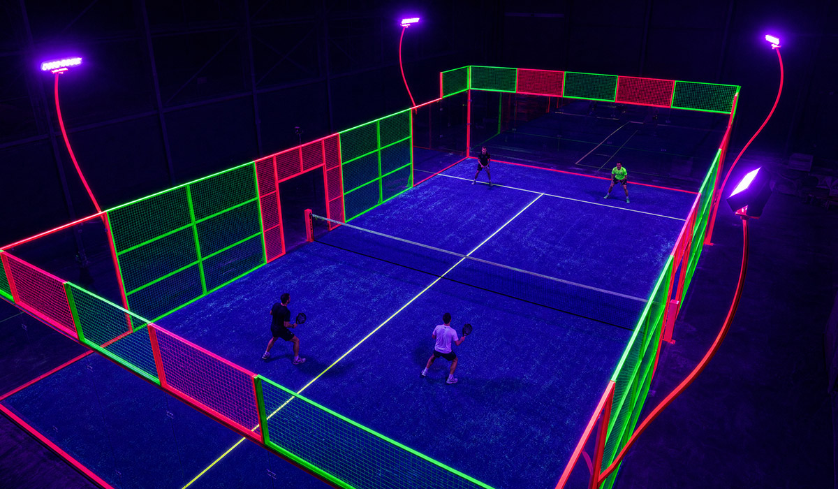 Neon Padel Kort Yapımı